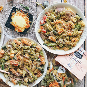 Creamy Vegan Alfredo Pasta 1