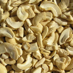 Organic Cashews - Broken/Pieces 22.68KG