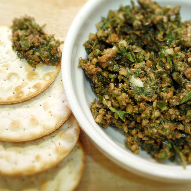 Chunky Basil and Cashew Pesto with Coconut Oil Superfood