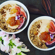 Caramel Rooibos Smoothie Bowl
