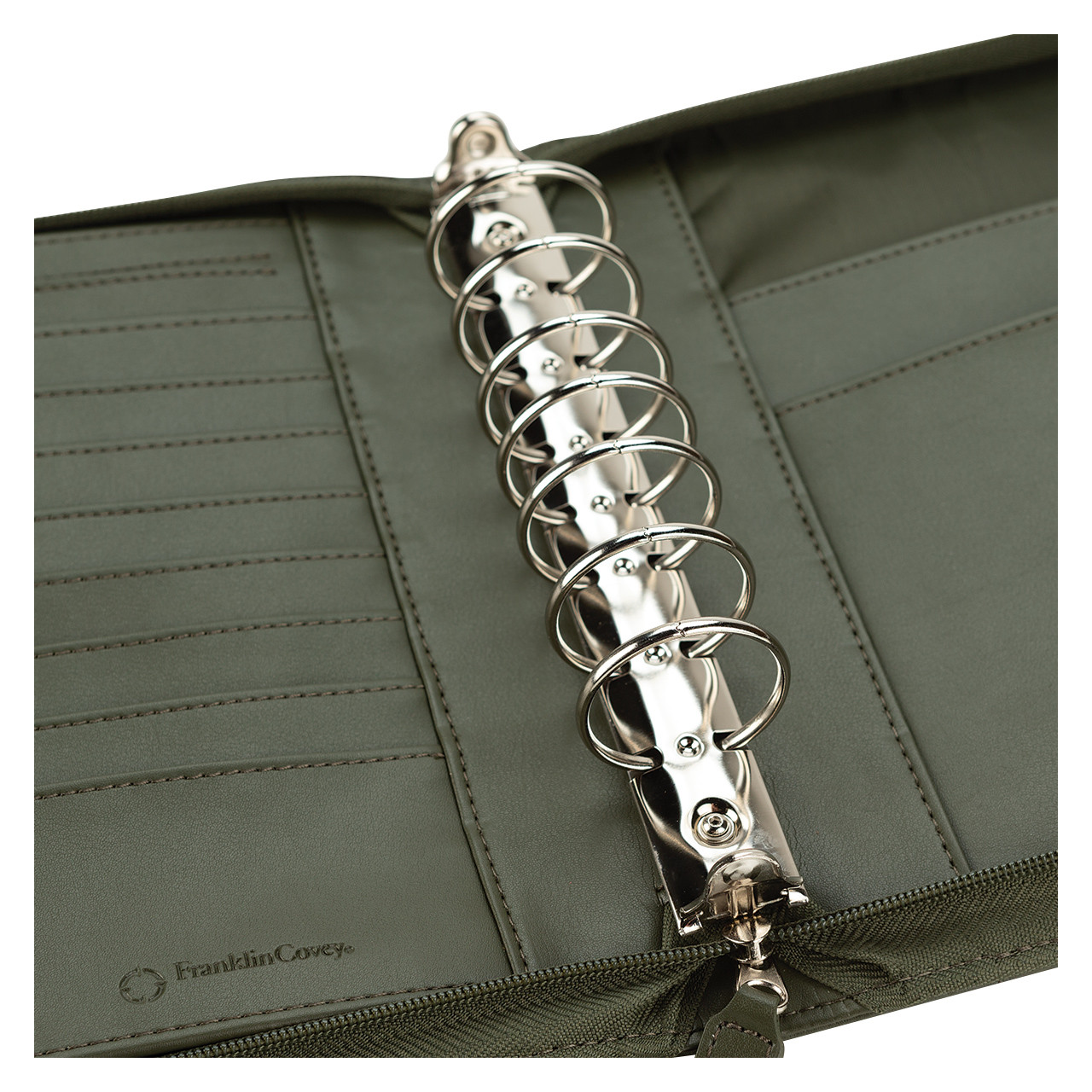 FC Signature Leather Zipper Binder - Franklin Planner