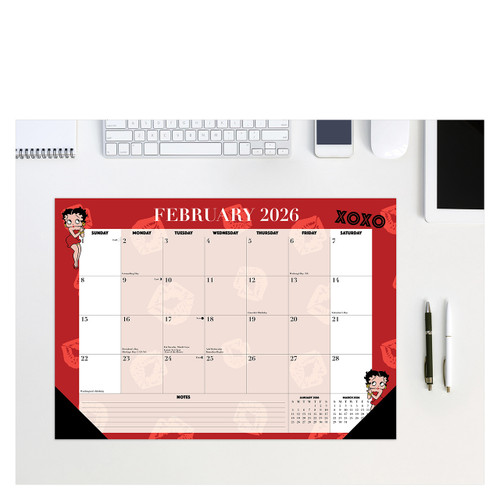 Betty Boop 2026 17" x 12" Small Monthly Deskpad