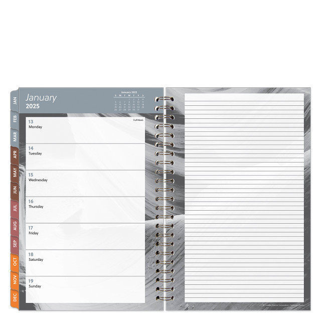 January 2025 Textures Weekly Wire-bound Planner