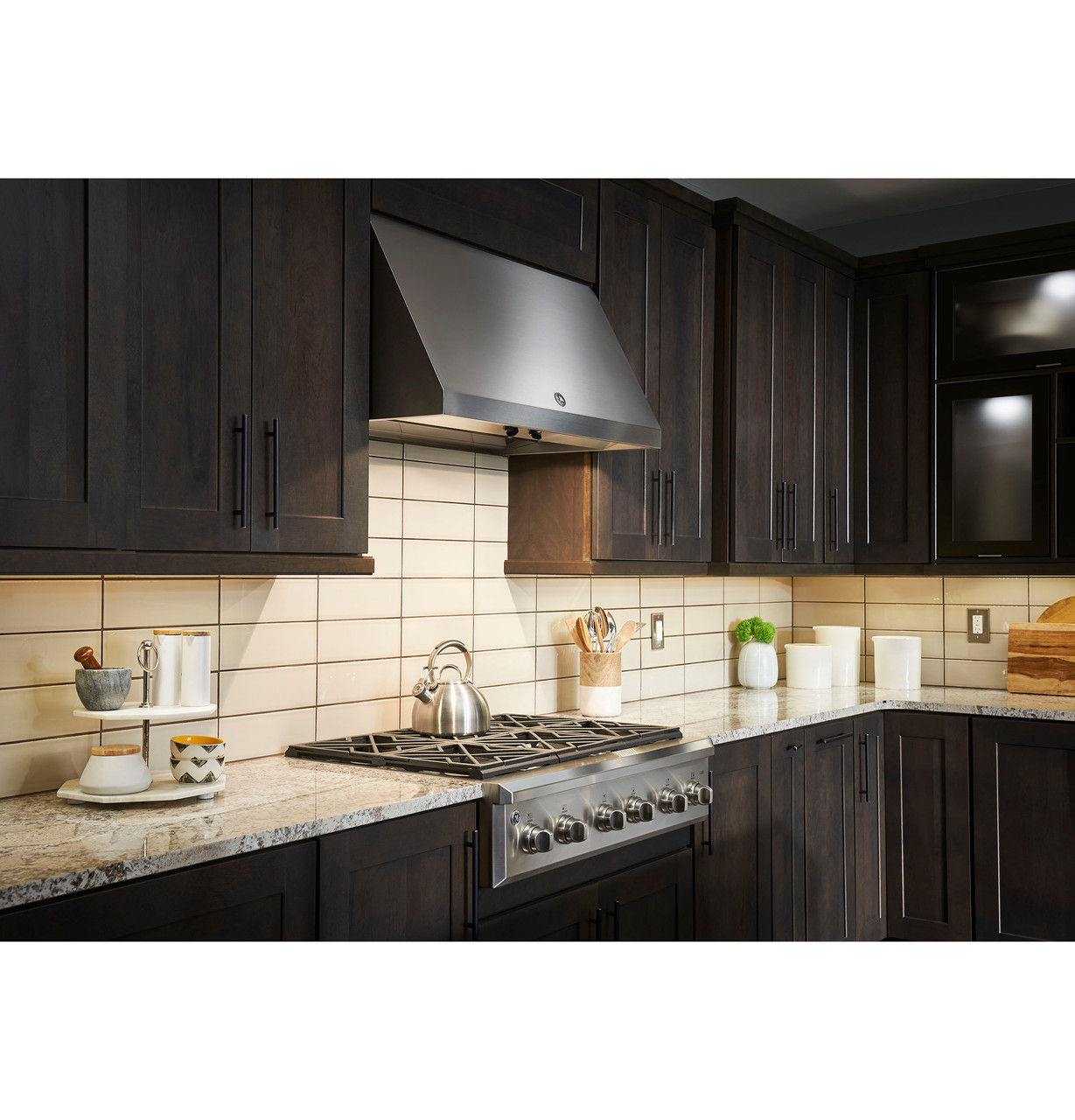 SlateKitchen_Horizontal_Range_Cooktop.jpg