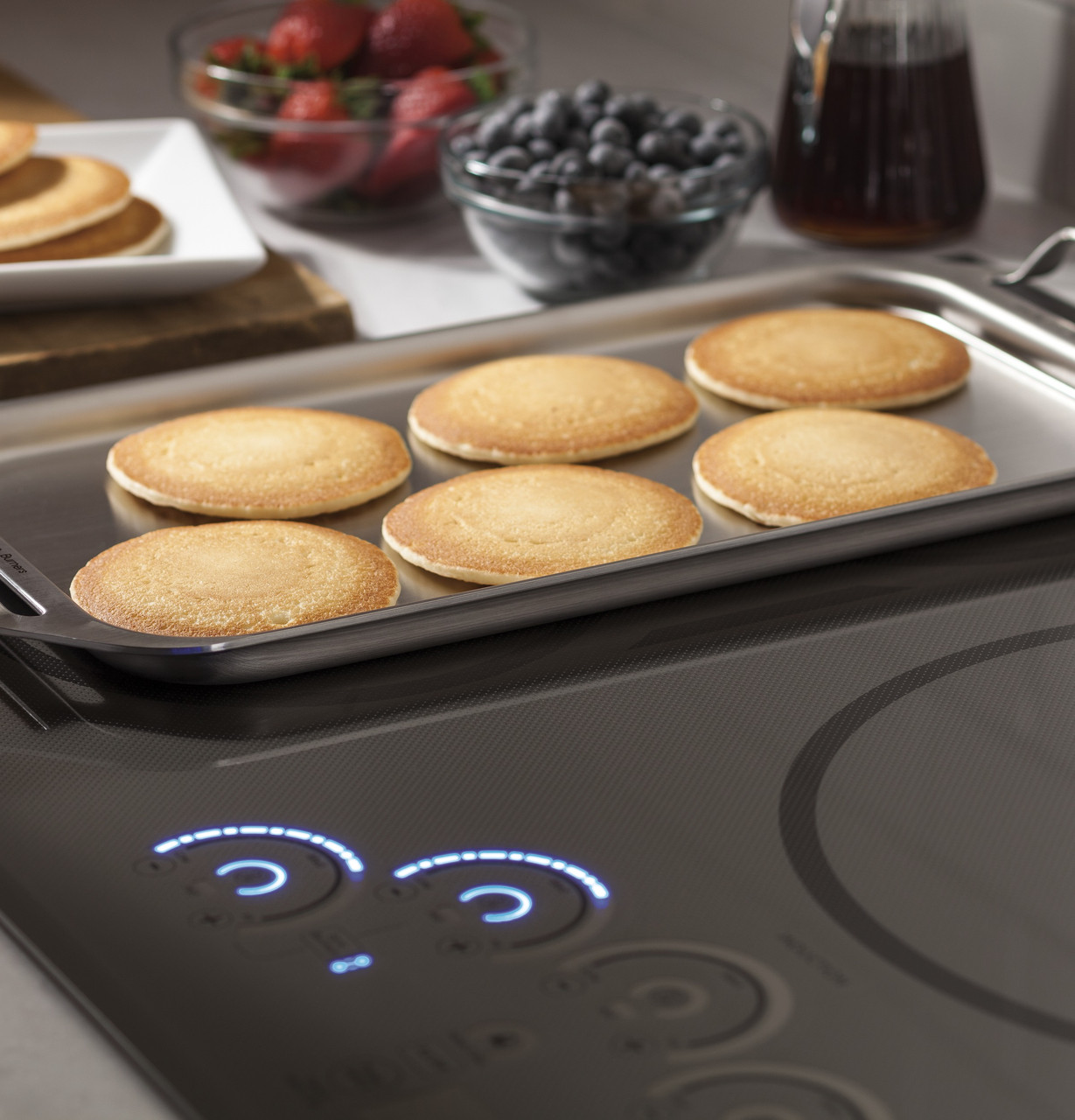 GE Café™ Series 36 Built-In Touch Control Induction Cooktop