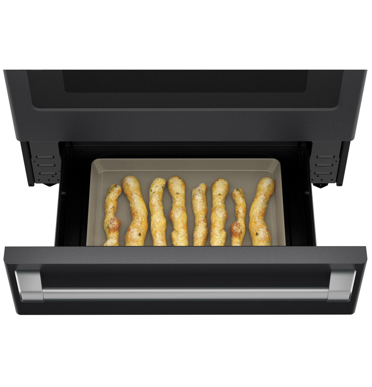 Café 30-inch Slide-in Induction Range with Warming Drawer CHS900P2MS1