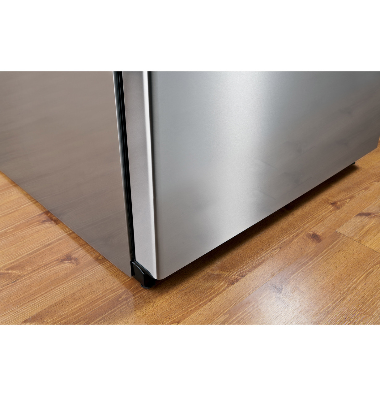 GE Café™ Series ENERGY STAR® 25.1 Cu. Ft. French-Door Refrigerator