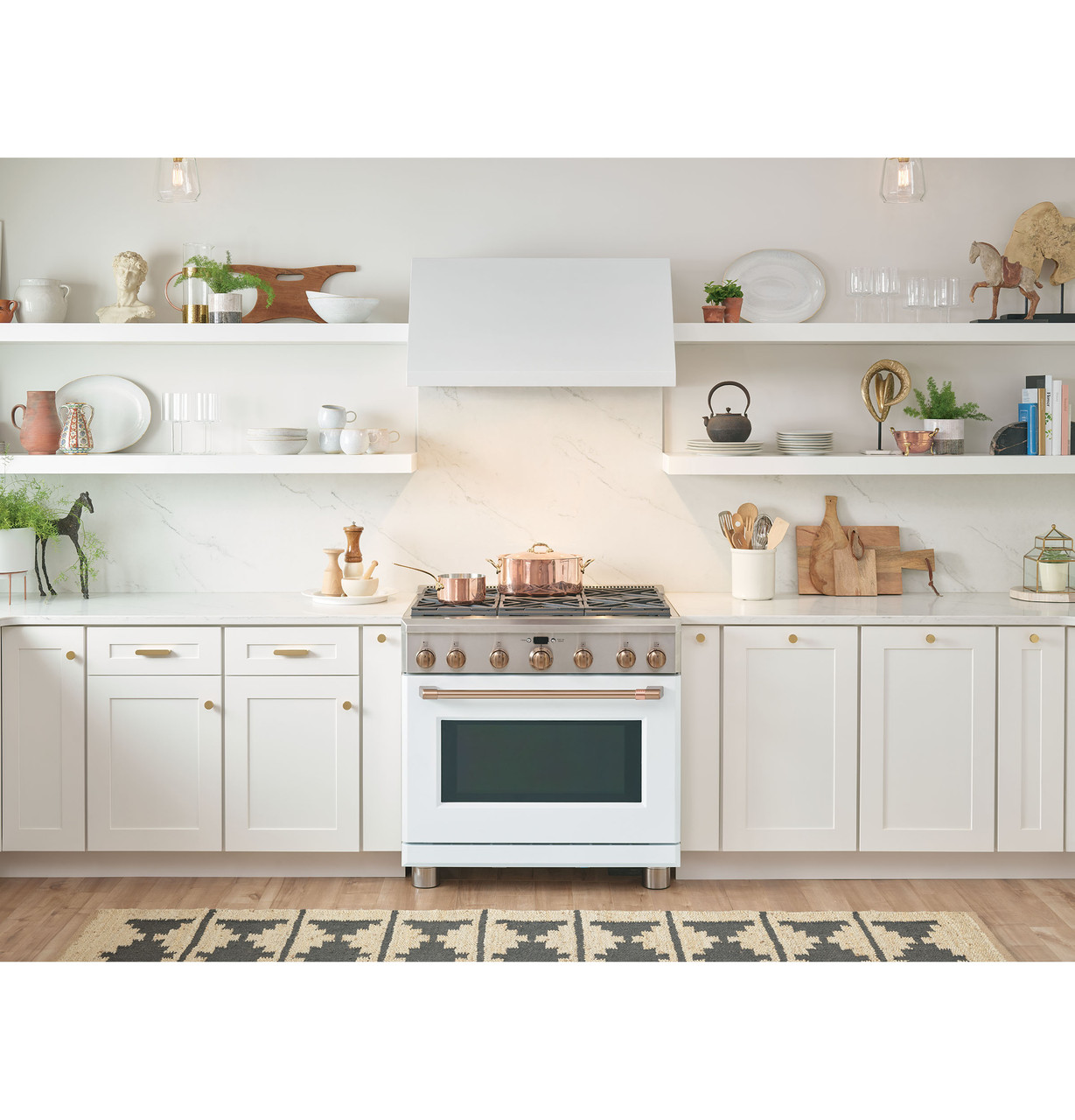 Café™ 36 Smart All-Gas Commercial-Style Range with 6 Burners