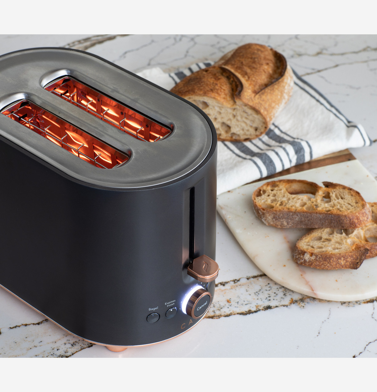 2 Slice Toaster with Extra Wide Slots & Removable Crumb Tray - 6 Browning  Options, with Lift + Look, Auto Shut Off & Frozen Function, Toast Fruit  Bread, Bagel & Waffle, Matte Black