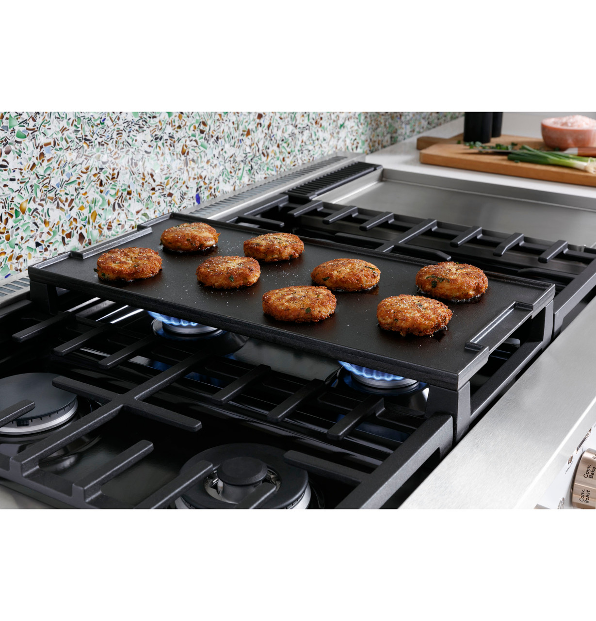 Café™ 48 Smart Dual-Fuel Commercial-Style Range with 6 Burners and Griddle  (Natural Gas) - C2Y486P2TS1 - Cafe Appliances