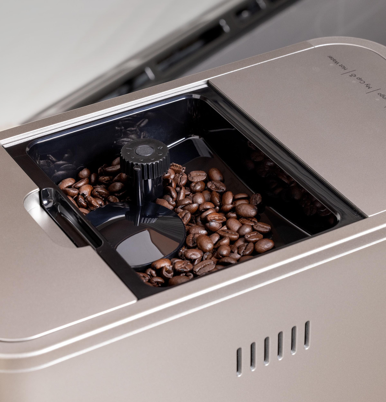 Café™ AFFETTO Automatic Espresso Machine + Frother - C7CEBBS2RS3