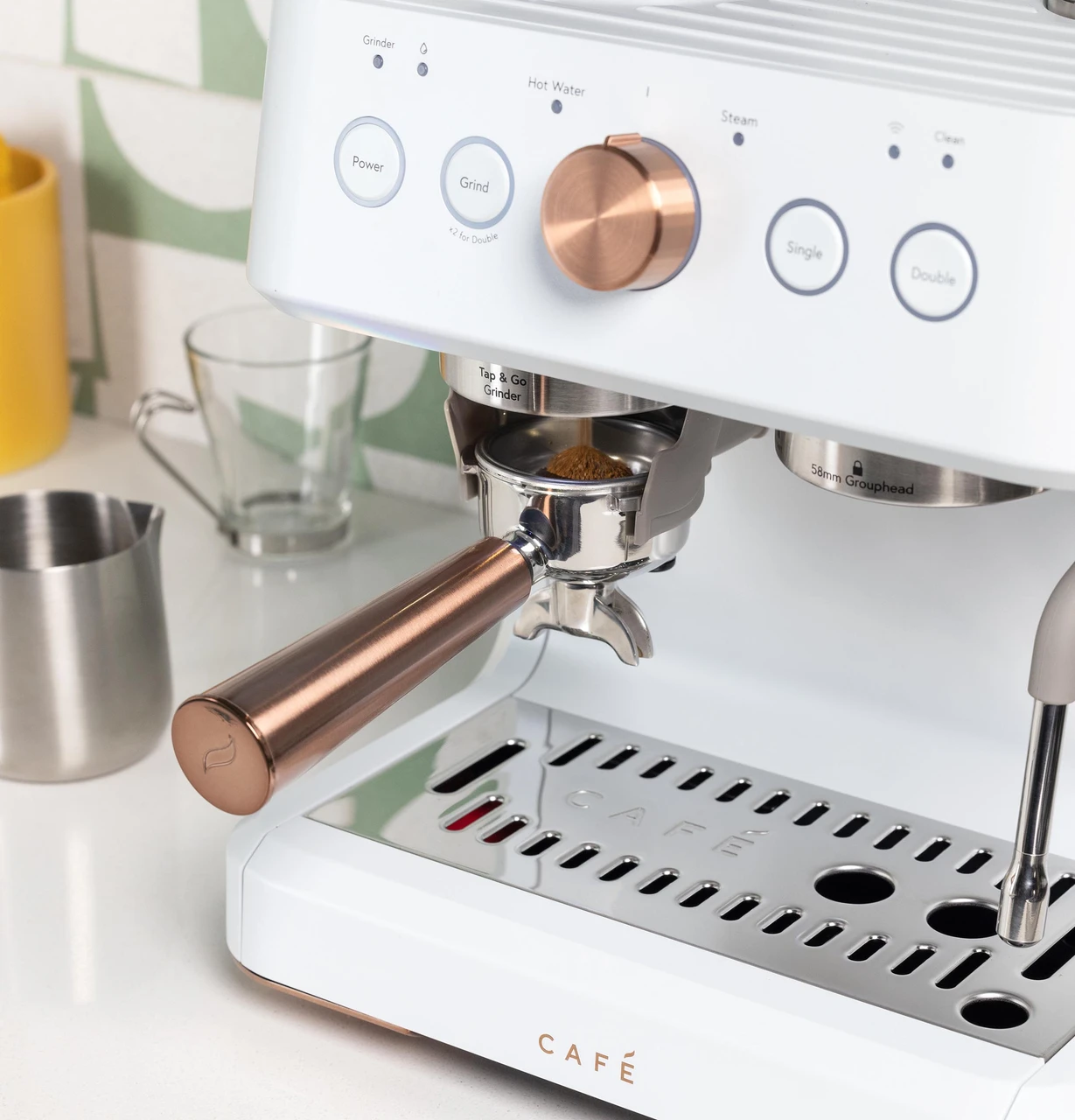 Cafe_Espresso_Bellissimo_C7CESAS4RW3_MW_6.jpg