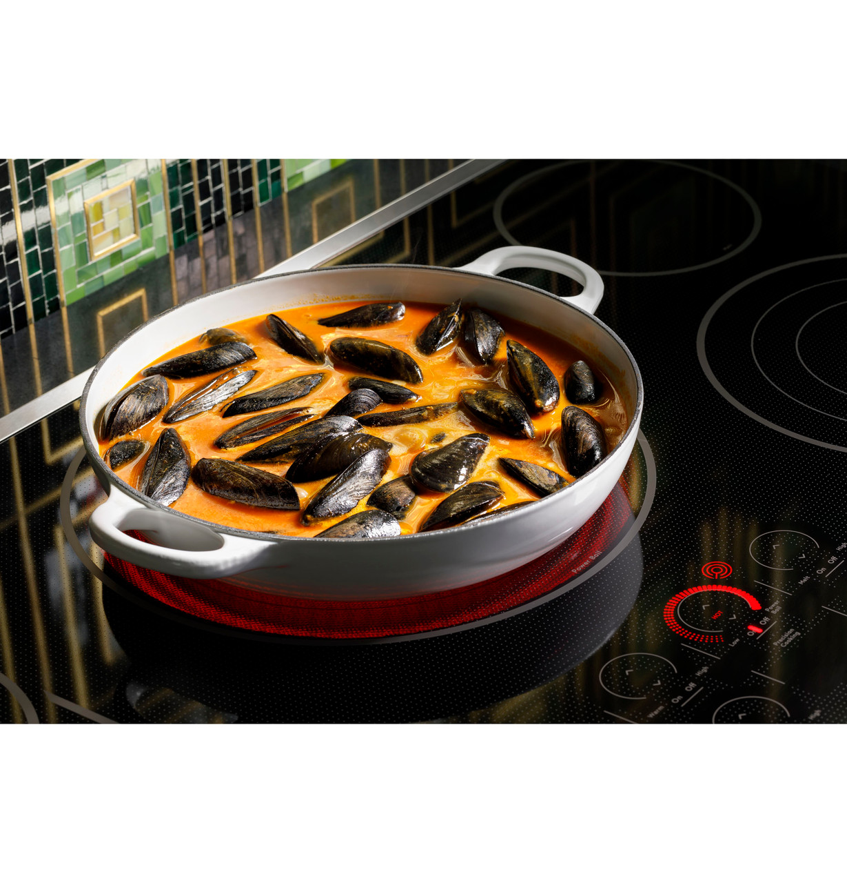 GE Café™ Series 30 Built-In Knob Control Electric Cooktop CP9530SJSS - ADA  Appliances