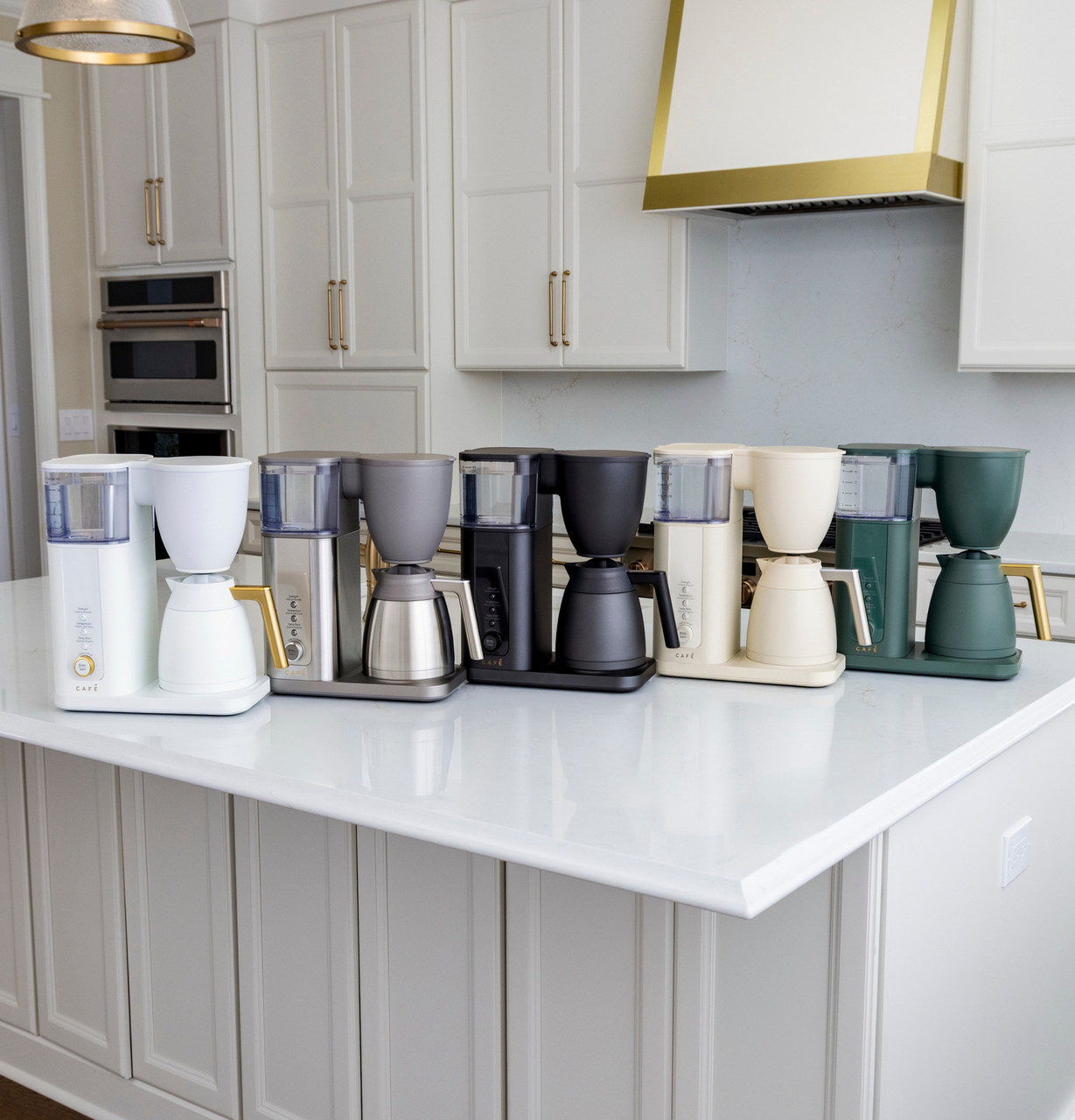 Smalls_Cafe_FamilyLifestyle3_2400×2500px_300DPI.jpg