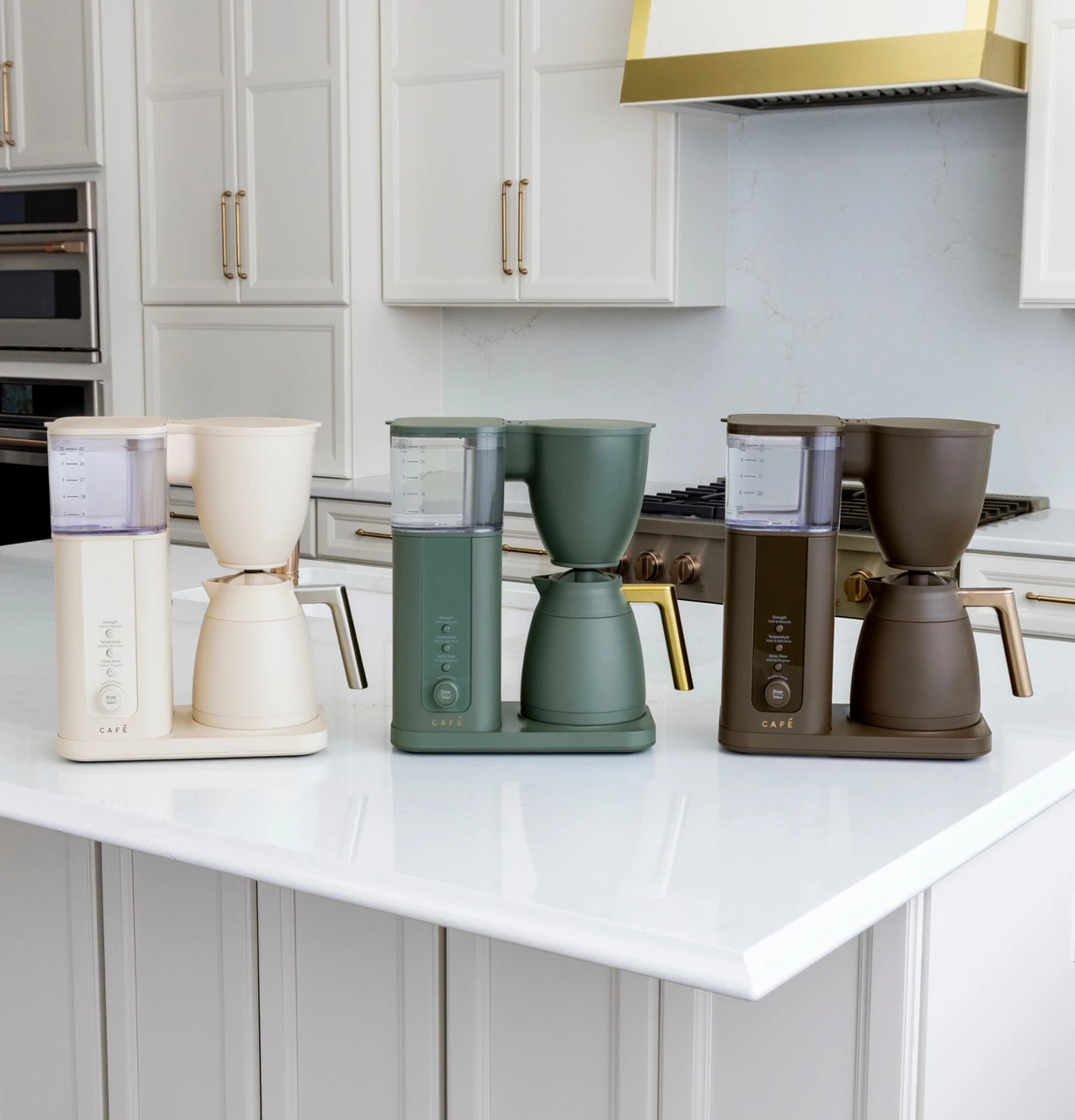 Smalls_Cafe_FamilyLifestyle1_2400×2500px_300DPI.jpg
