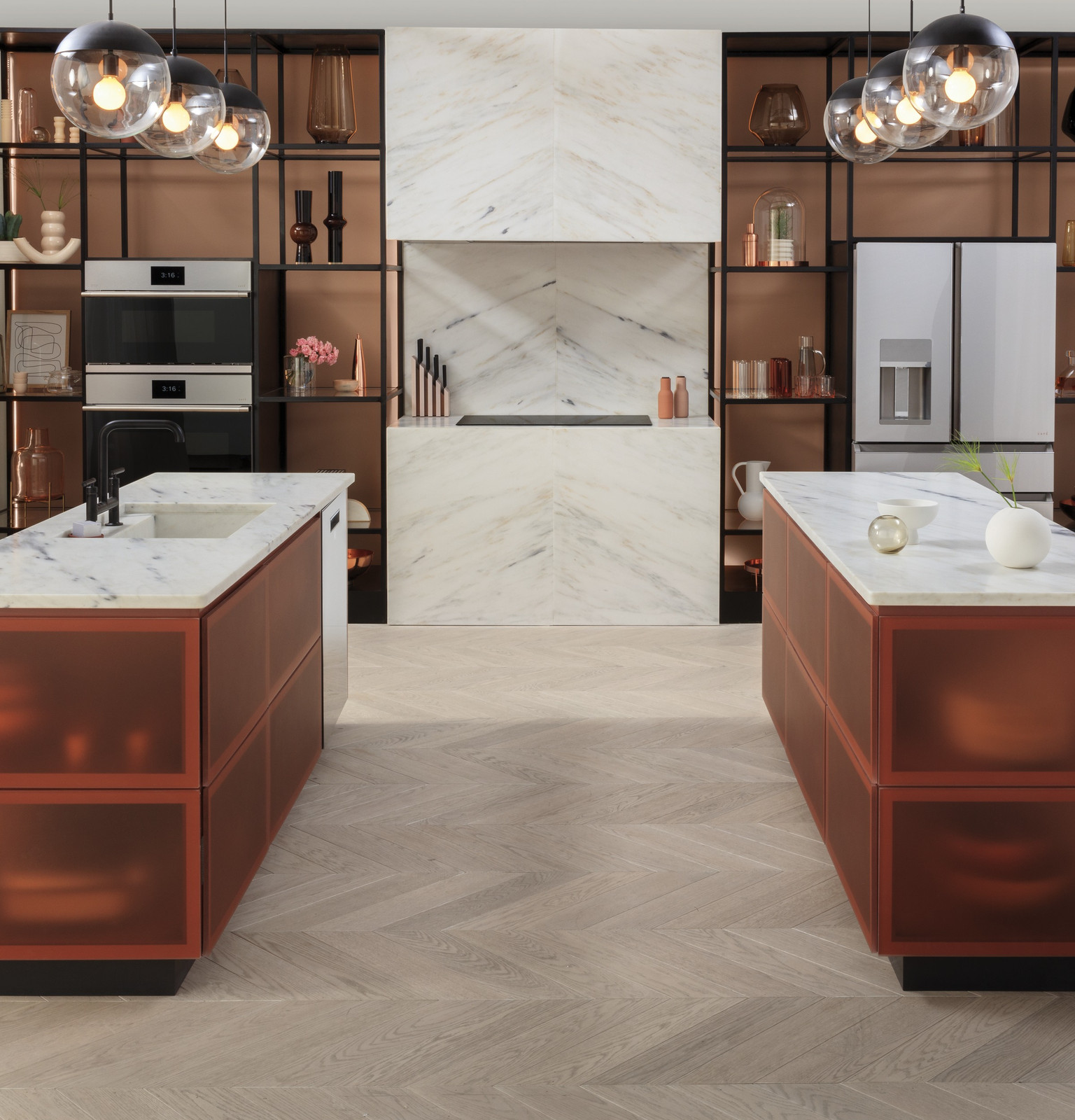 Cafe CVE28DM5NS5 27.8 cu. ft. Smart 4-Door French Door Refrigerator in Platinum Glass, ENERGY STAR on Fridge.com