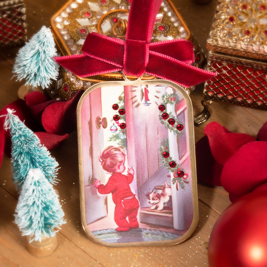 Looking for Santa Vintage Style Tree Ornament New Baby Gift