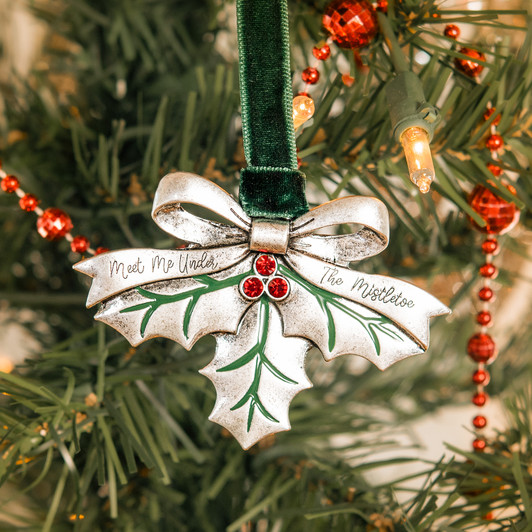 Under the Mistletoe Metal Christmas Tree Ornament Holiday Decorations