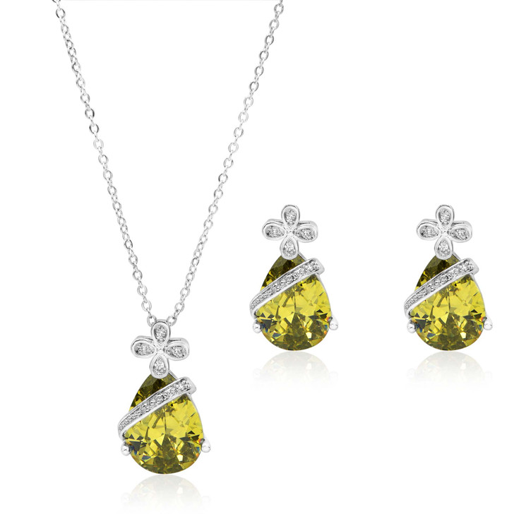 Buy Karatcart Light Green Square Shape Necklace Set Online At Best Price @  Tata CLiQ