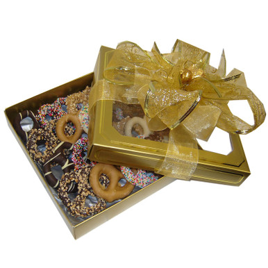 6 Piece Pretzel Gift Box Edible Gold Crystals