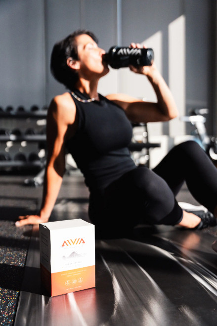 Image of customer using AIVIA Clean Energy in weight room