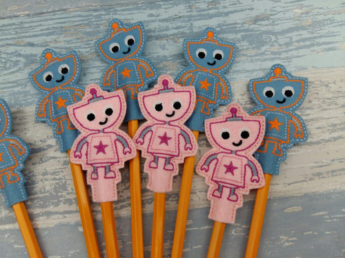 Set of 5 Robot Pencil Toppers in the same colour

Made from layers of felt and come with the pencil's too.

Lots more different themed pencil toppers coming soon.

Great for party bags or school class room gifts too.

You can locate the others available here: A Heartly Craft