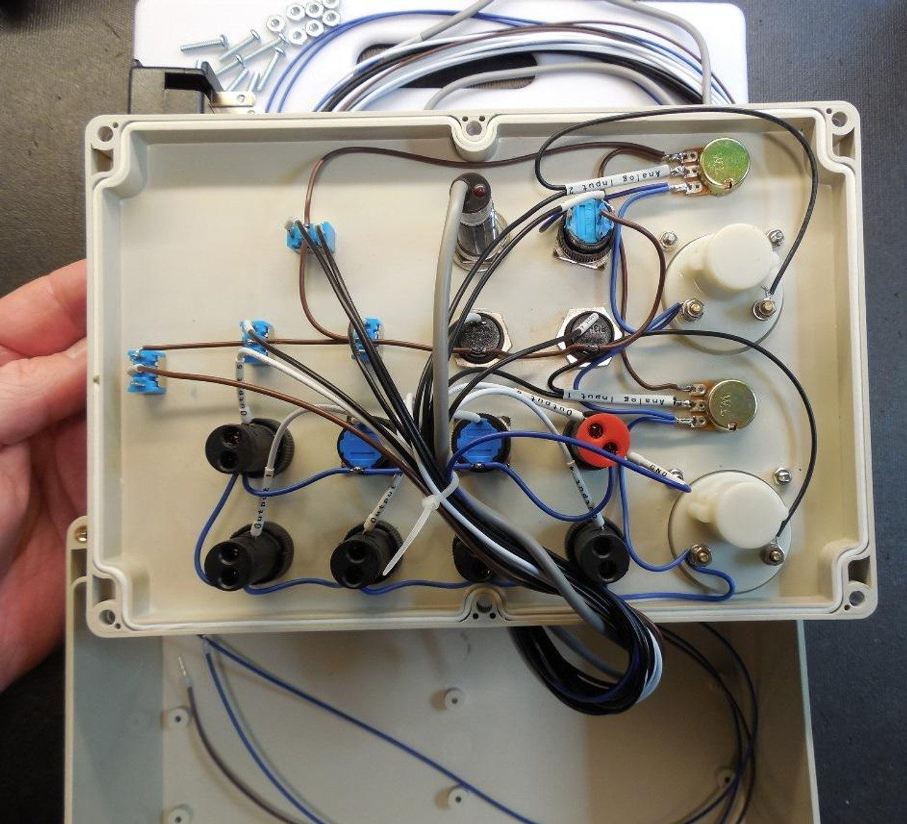 PLC Cables, Inc Build your Own Deluxe Analog Trainer PLC Training