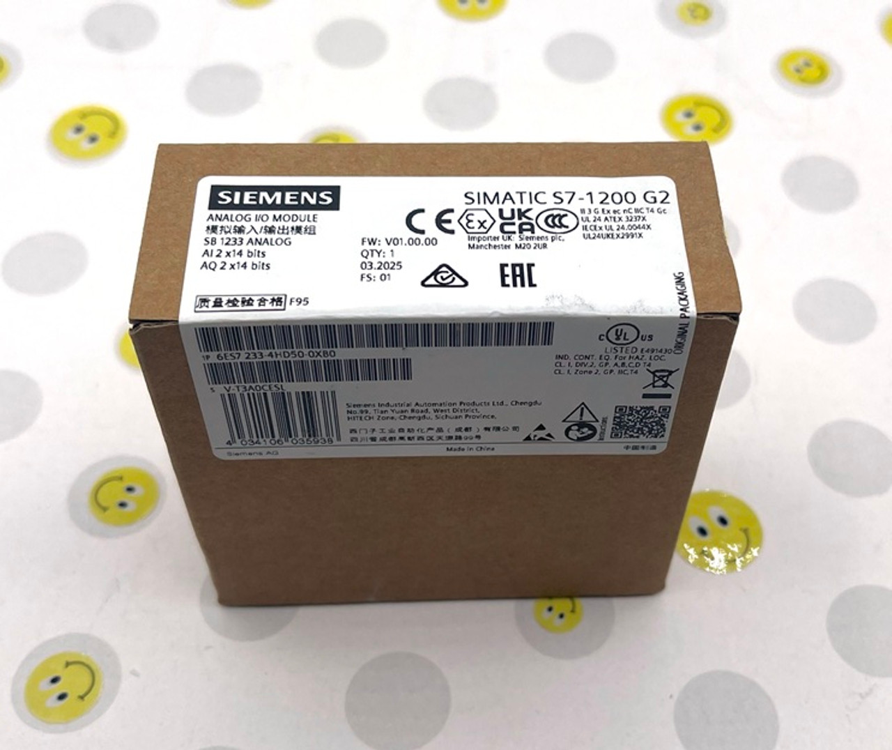 Siemens SIMATIC S7-1200 G2: SB 1233 analog I/O, 2 AI/2 AO inputs 2 x AI AND outputs: 2 x AQ COMBO