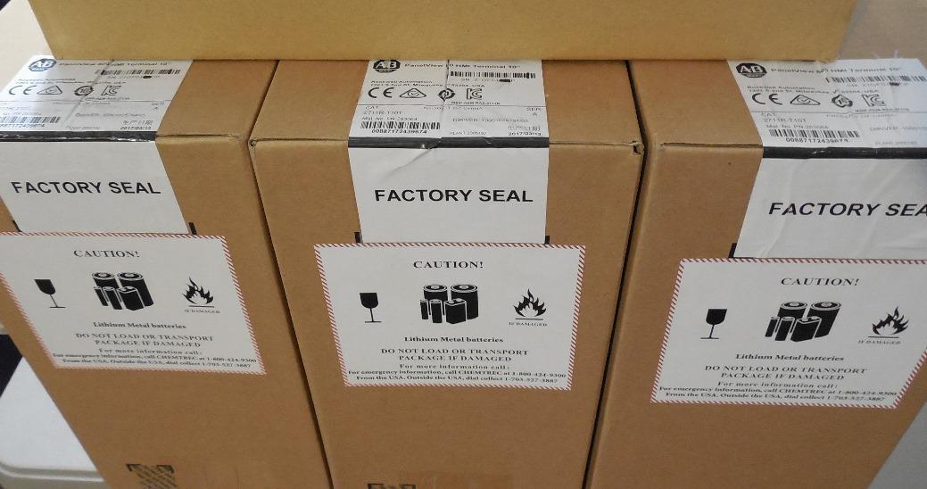 HR スルー 1箱 Allen Bradley 2711R-T10T Panelview 800 Ser A 10