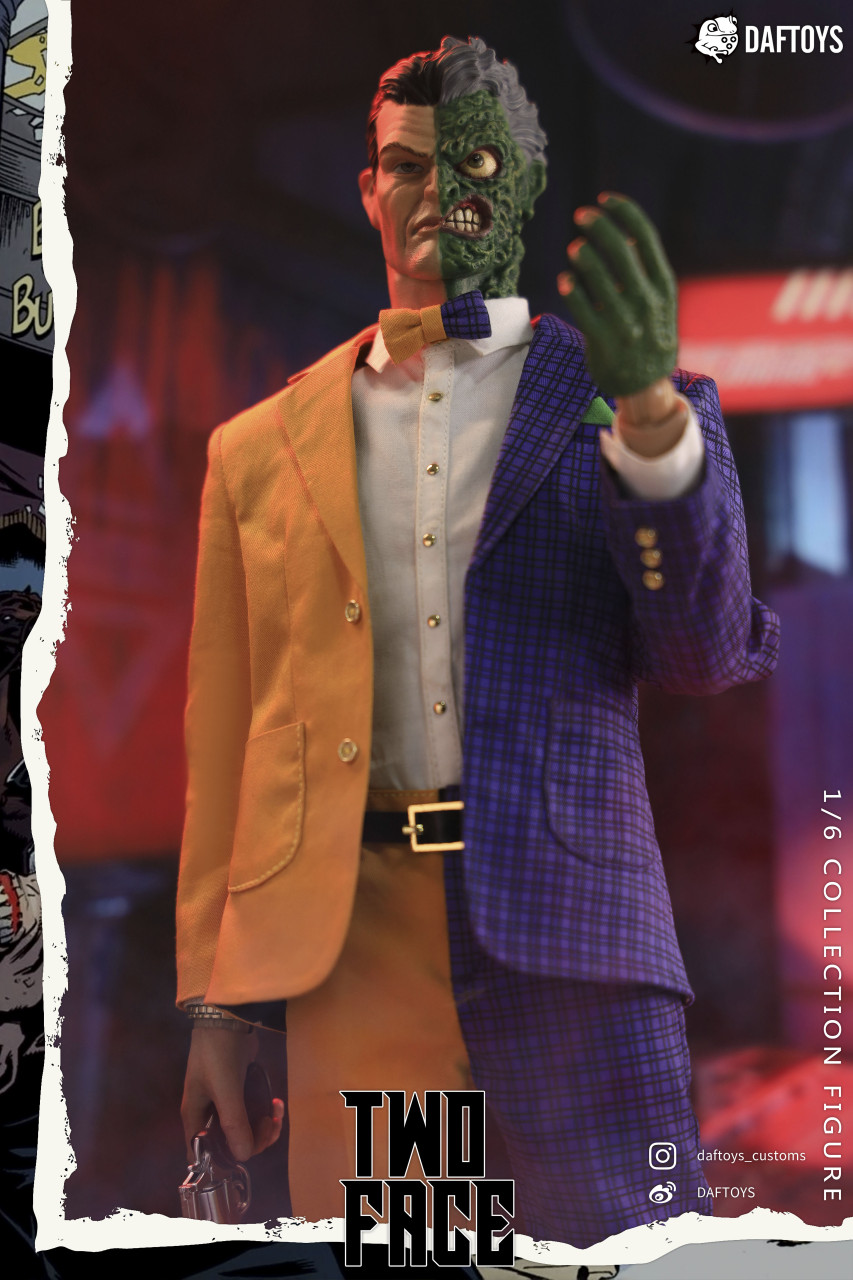 Daftoys F06 1/6 Scale Two Face figure (in stock)