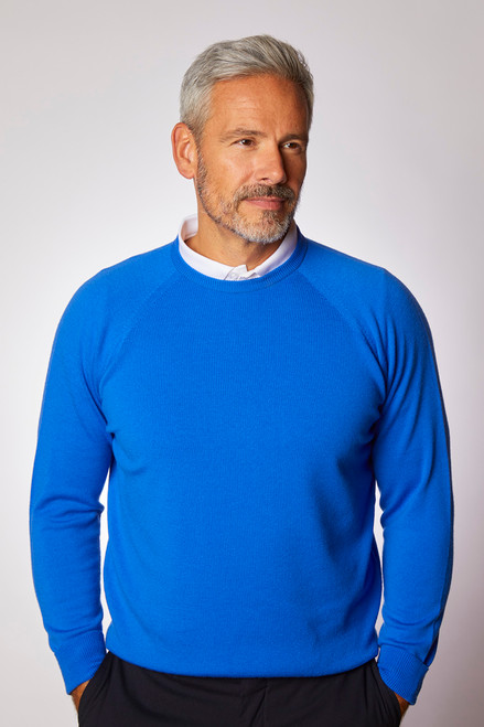 Men's merino wool crew neck  jumper manufactured under the Glenbrae brand by Spectrum Yarns
