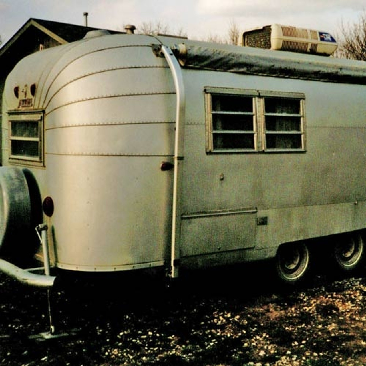 Jalousie Window JSeal for Vintage Trailers