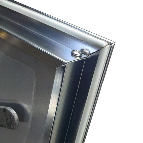 Hingeless Baggage Door Seal