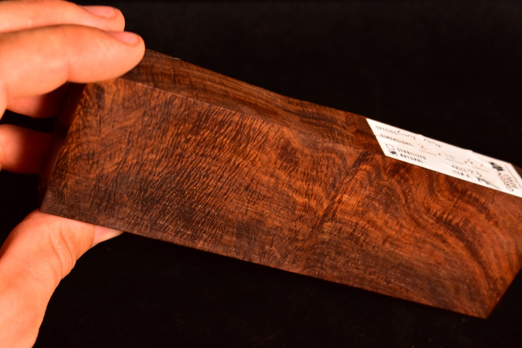 Curly Siam Rosewood 74 (2 x 1.1 x 6.7)