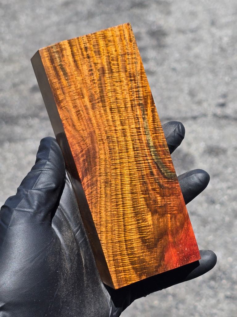 Curly Siam Rosewood 8 (2.35 x 1.25 x 6)
