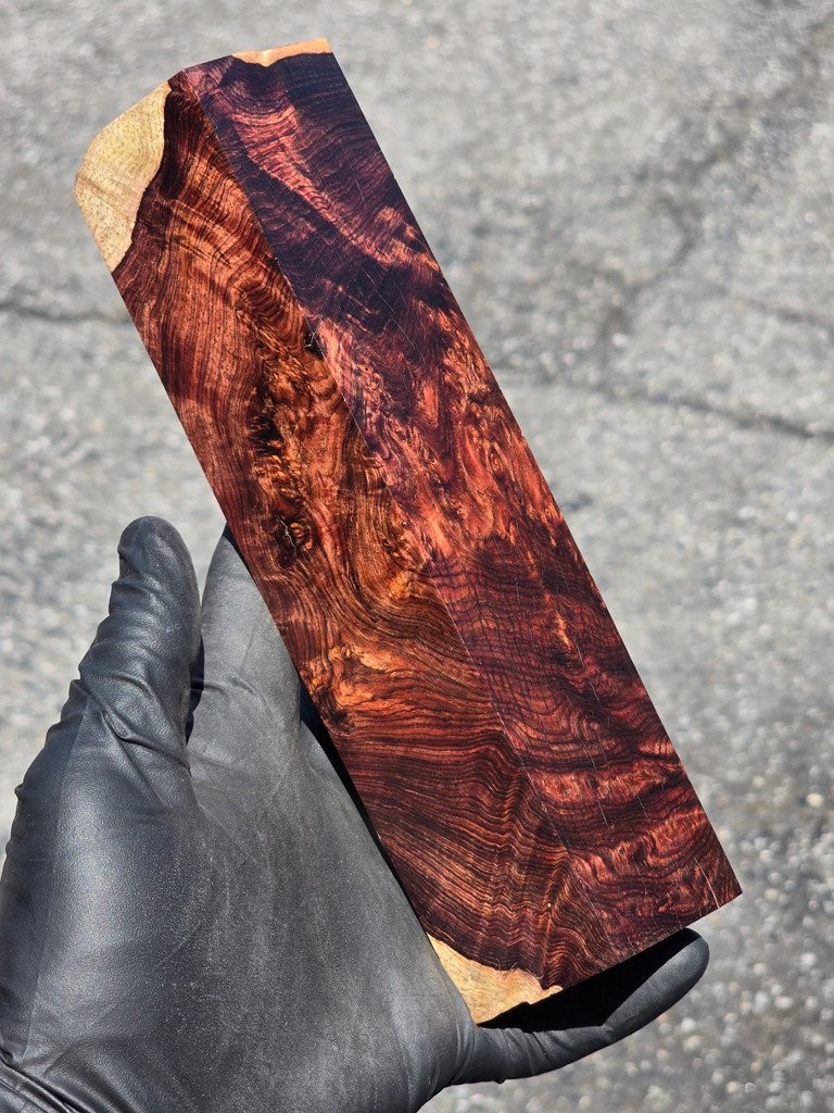 Honduras Rosewood Burl 30D (1.85 x 1.75 x 8.4)