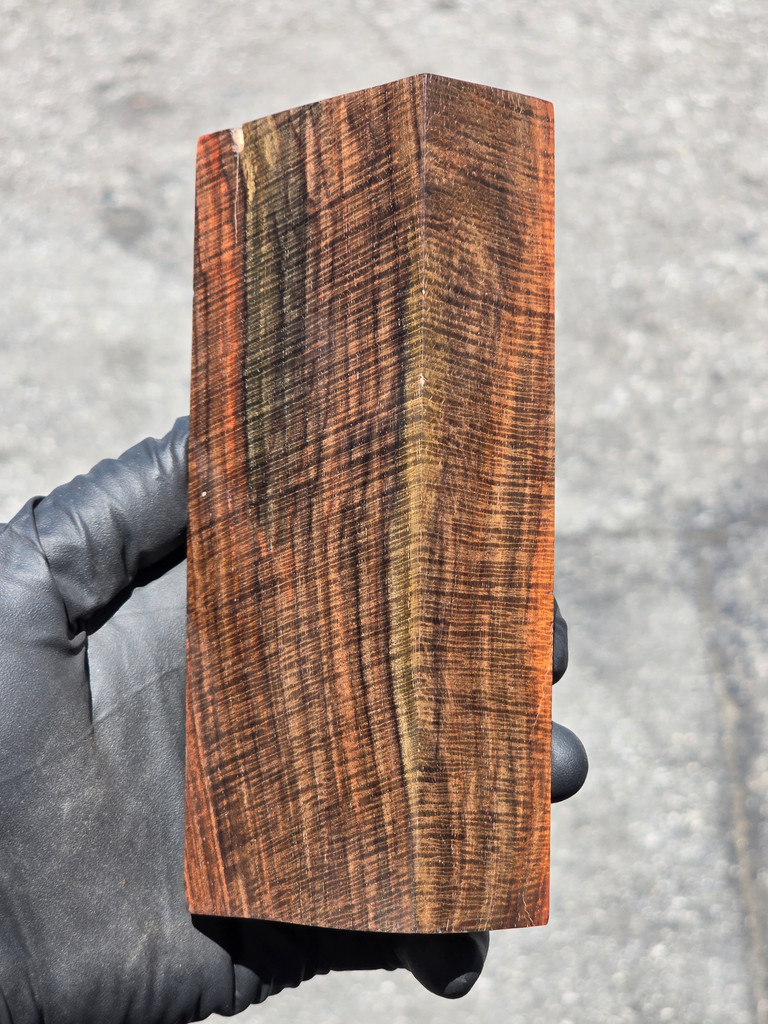 Curly Siam Rosewood 27 (2.6 x 1.35 x 6)