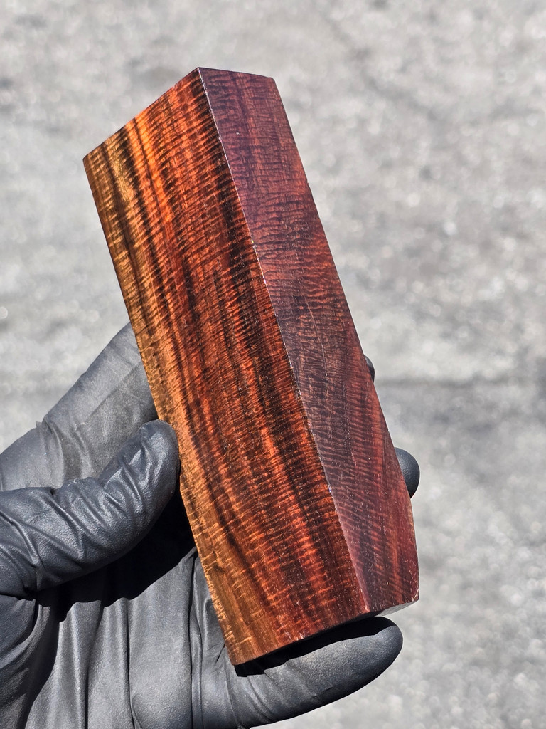 Curly Siam Rosewood 35 (2 x 1.1 x 5.5)