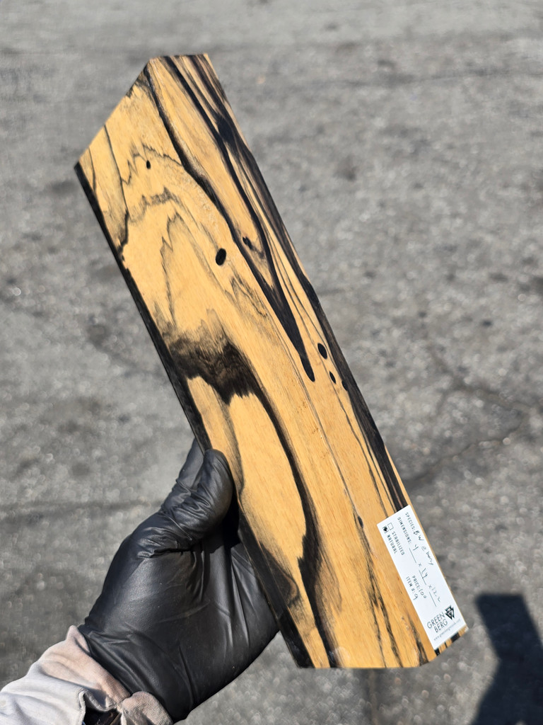 Black And White Ebony 9 (4 x 1.4 x 12.2)
