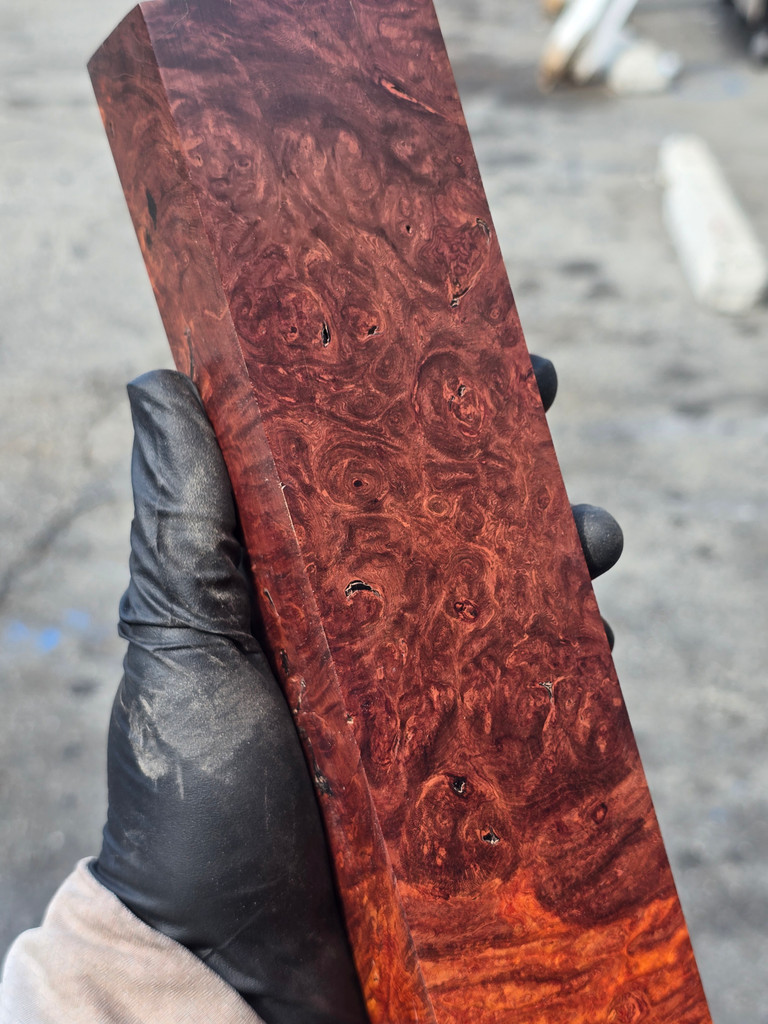 Viet Rosewood Burl 15 (2.15 x 2.1 x 9.9)