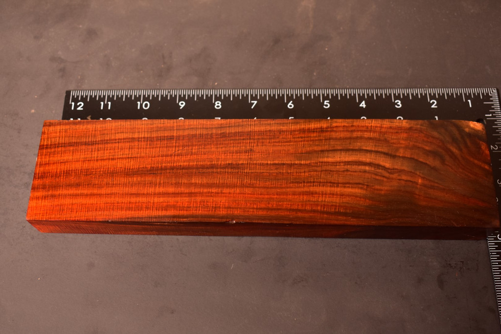 Curly Siam Rosewood 57 (2.9 - 2.7 x 1.1 x 11.25)