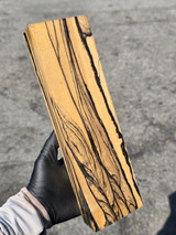 Black And White Ebony 20 (3.4 x 1.78 x 12.3) Black And White Ebony 20 (3.4 x 1.78 x 12.3)