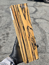Black and White Ebony 31 (3.45 x 1.4 x 12.3)