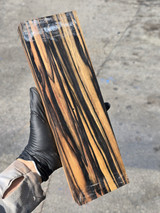 Black and White Ebony 50 (4 x 1.4 x 12.7)