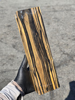 Black And White Ebony 12 (3.55 x 1.75 x 12.35)
