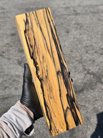 Black And White Ebony 16 (3.5 x 1.8 x 12.35)