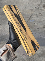 Black and White Ebony 43 (4 x 1.4 x 12.4)