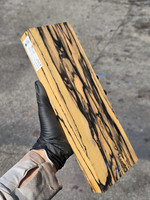 Black and White Ebony 47 (4 x 1.4 x 12.4)