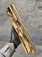 Black and White Ebony 60 (2.85 x 1.45 x 13.5)