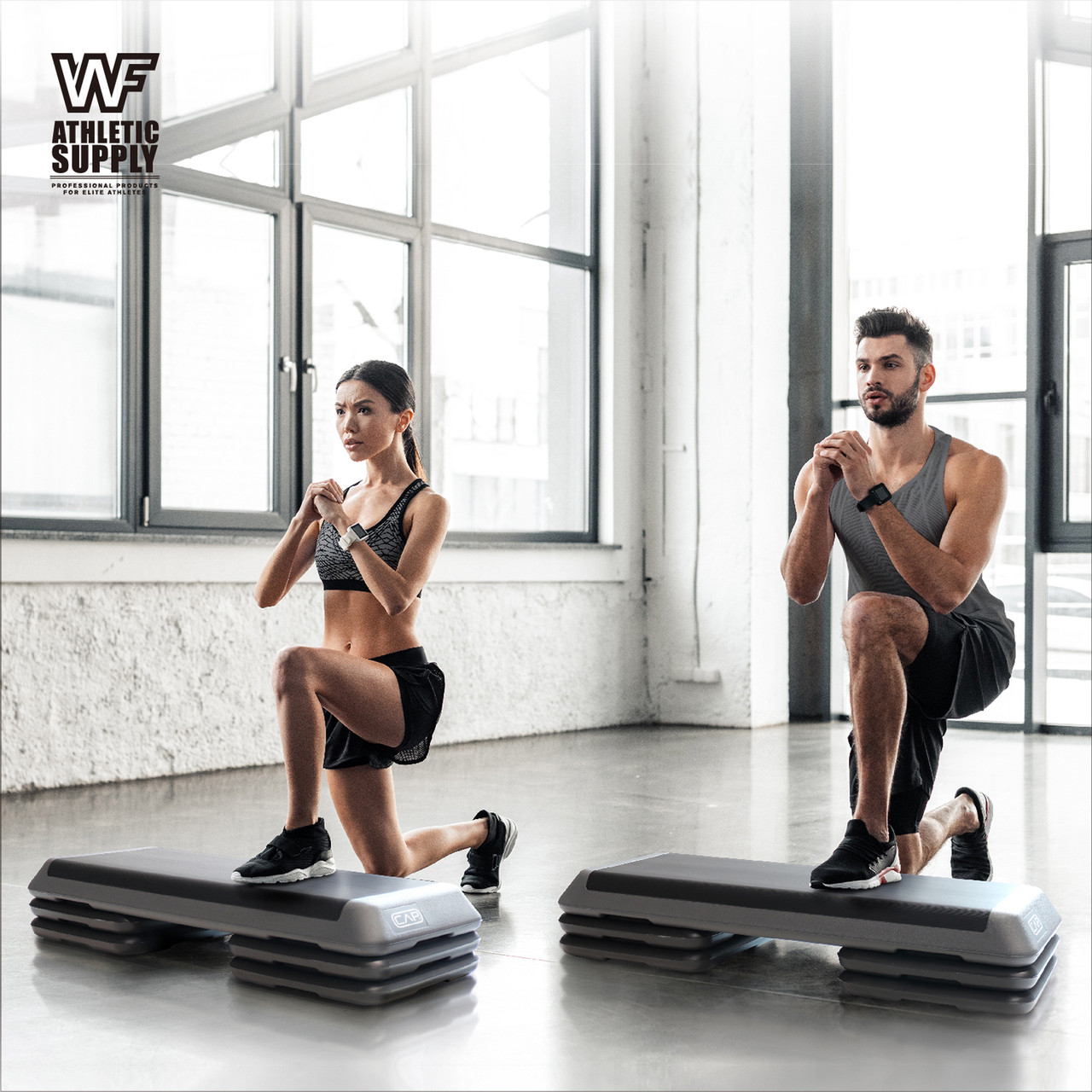 Plateforme aérobie haute pour exercices de cardio avec